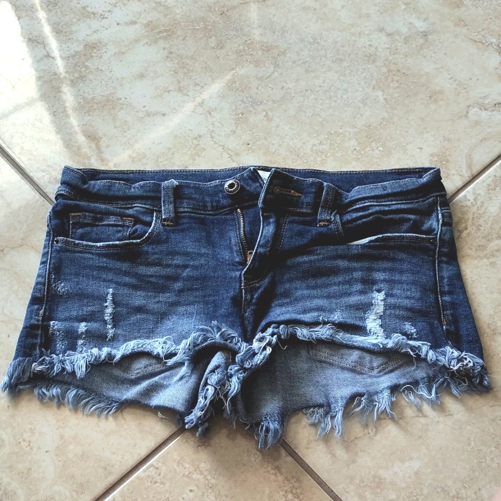 Sneak peek jean shorts size S